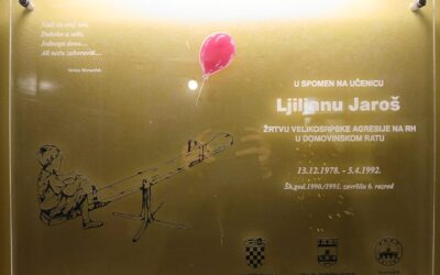 Otkrivena spomen-ploča za učenicu Ljiljanu Jaroš