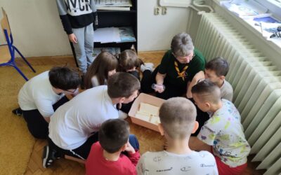 Izviđači u našim učionicama: Učili smo kako postati „ZDRAV(ko) skauti“!